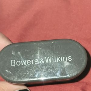 Bowers & Wilkins P17